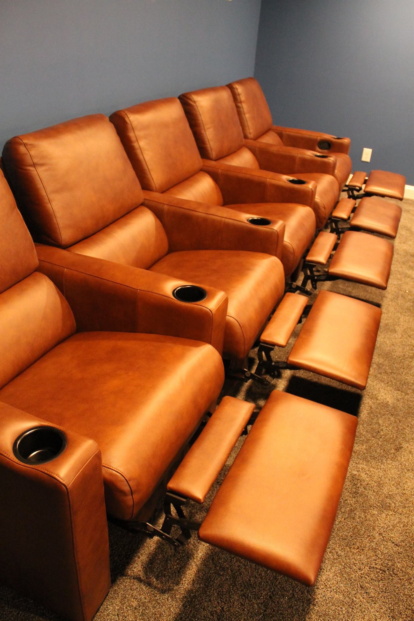 United Leather Home Theater Seating